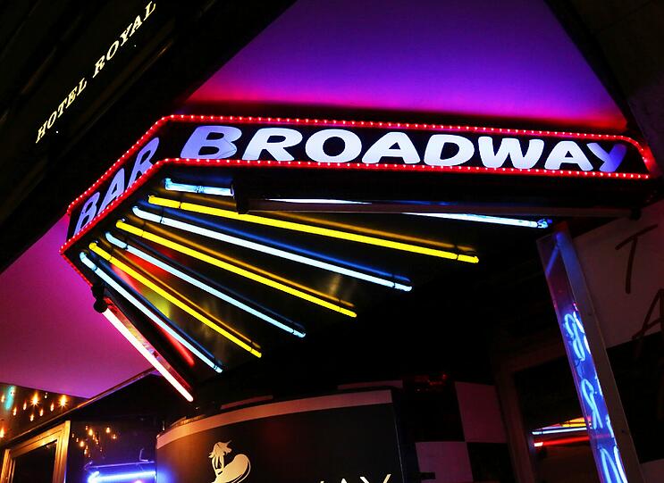Der Münchner Broadway liegt in der Schillerstraße 11. Zumindest dem Namen nach.