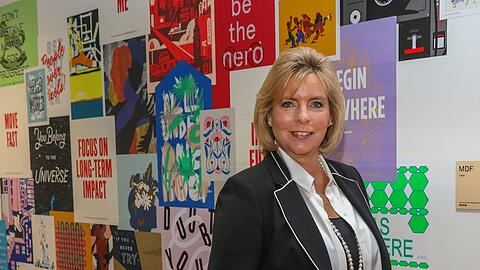 Angelika Gifford arbeitet für Meta in ganz Europa. Sie lebt aber im Münchner Speckgürtel.
