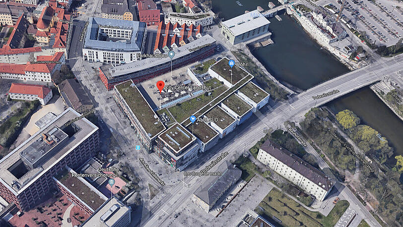 Im City-Center in Landshut hat es am Donnerstagmorgen gebrannt. Zehn Personen mussten evakuiert werden. Im City-Center in Landshut hat es am Donnerstagmorgen gebrannt. Zehn Personen mussten evakuiert werden.