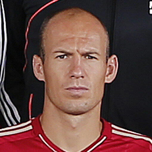 ARJEN ROBBEN: Note 2. Anfangs kaum zu sehen, ein paar Tricks und Pässe ja - aber nicht konsequent. Drehte dafür in Halbzeit 2 auf. Schönes Volleytor nach Ribéry-Flanke (59.).