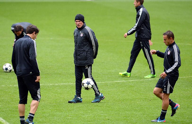 Jetzt wird?s langsam ernst: Die letzte Trainingseinheit vor dem großen Showdown im " German Endspiel". Die Bilder vom Bayern-Training im Wembley-Stadion!