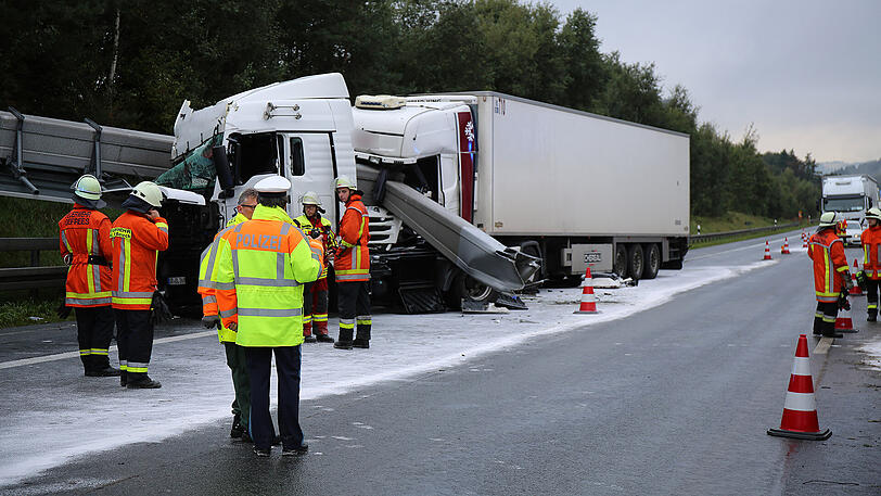 Die Bilder vom spektakulären Unfall auf der A9.