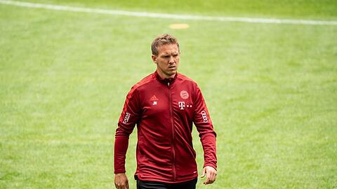 Bayerns neuer Trainer Julian Nagelsmann bei der Team-Präsentation in der Allianz Arena.