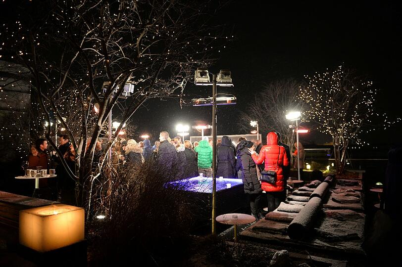 Die exklusive Polar Bar auf der Dachterasse des Bayerischen Hofs