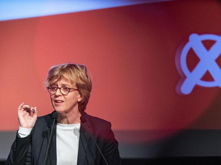 Natascha Kohnen, Vorsitzende der Bayern SPD, spricht auf einem Parteitag. Foto: Lino Mirgeler/dpa