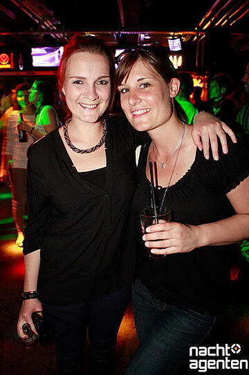 Beim Semesteropening in der Oly-Disco trafen sich die Studenten, um den Semesterbeginn gebührend zu begießen. Mehr Bilder unter: href="http://www.nachtagenten.de/gallery/semester-opening.921321.html