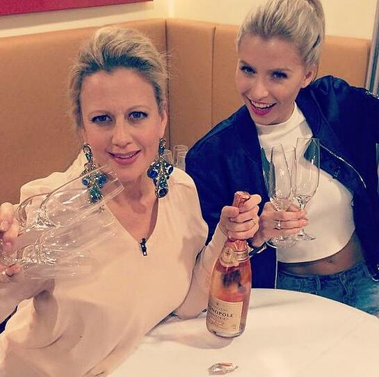 Lena Gercke mit Barbara Schöneberger