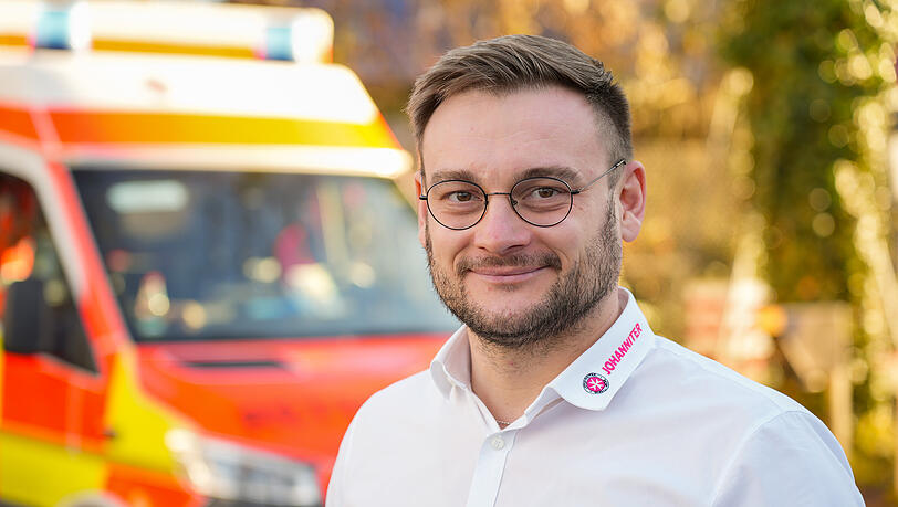 Dennis Kutschma ist Notfallsanit&auml;ter und Wachleiter der Rettungswache Sendling.