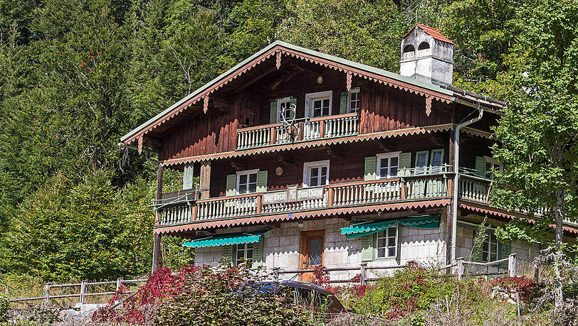 Das ehemalige Forsthaus Valepp in den Tegernseer Alpen. Das ehemalige Forsthaus Valepp in den Tegernseer Alpen.