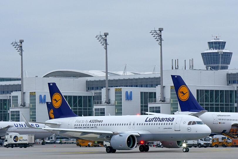Zwei Startbahnen sind&rsquo;s schon, doch der Flughafen hätte gerne eine dritte. Womöglich gibt es jetzt noch einmal einen Bürgerentscheid.