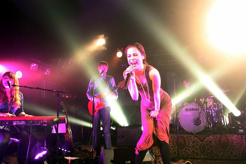 Die süße Lena Meyer-Landrut bei ihrem Auftritt in der Theaterfabrik in München. Die Bilder vom Konzert