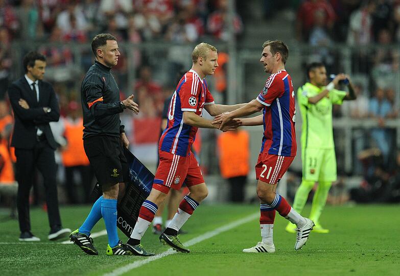 SEBASTIAN RODE - NOTE 3 - Kam Mitte der zweiten Halbzeit für Lahm. Machte seine Sache gut. Kämpfte sich rein. War in der Defensive da, gewann einige wichtige Duelle.