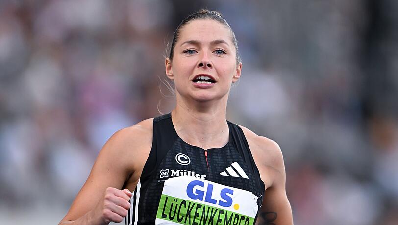 Gina Lückenkemper berichtete nach dem 100-Meter-Finale von einem Zeckenbiss in den Hinterkopf. Gina Lückenkemper berichtete nach dem 100-Meter-Finale von einem Zeckenbiss in den Hinterkopf.