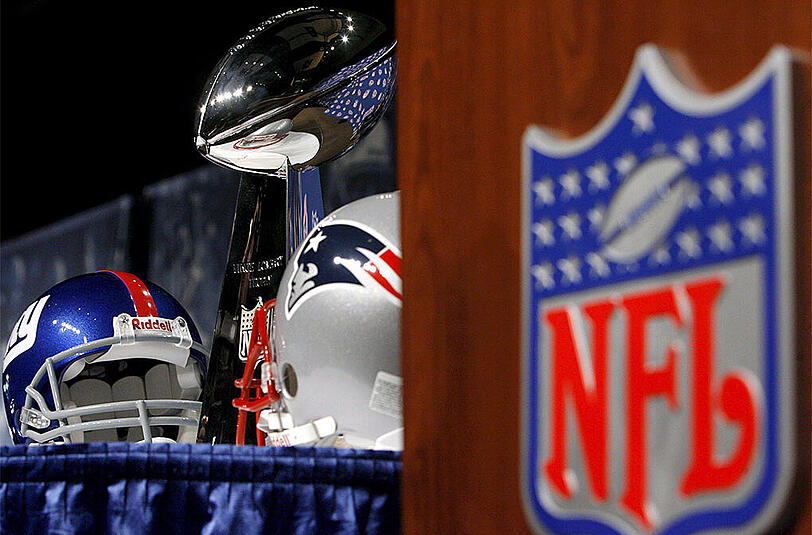 Der Super Bowl ist weltweit eines der größten Einzelsportereignisse und erreicht in den USA regelmäßig die höchsten Fernseh-Einschaltquoten des Jahres.