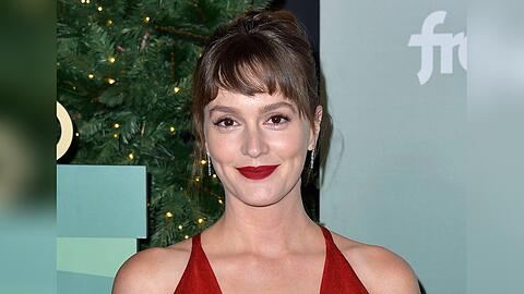 Schauspielerin Leighton Meester macht es vor: Festliches Weihnachts-Make-up muss gar nicht aufwändig sein.