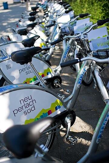 Die Flotte von nextbike in Neuperlach-Süd.
