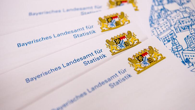 Am Freitag stellt Bayerns Innenminister Joachim Herrmann (CSU) das Statistische Jahrbuch 2020 vor. Am Freitag stellt Bayerns Innenminister Joachim Herrmann (CSU) das Statistische Jahrbuch 2020 vor.