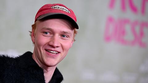 Bruno Alexander bei der Premiere von "Ach, diese L&uuml;cke, diese entsetzliche L&uuml;cke".