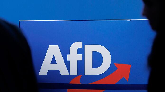 Die AfD befindet sich seit Monaten im Umfragehoch und rangiert im Bund bei 22 bis 24 Prozent.