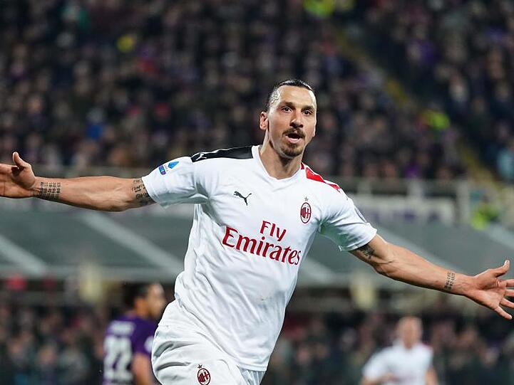 Zlatan Ibrahimovic sammelt Spenden für italienische Krankenhäuser.