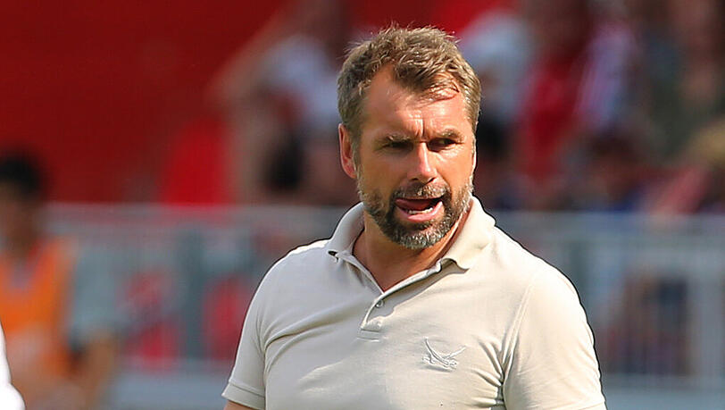 Würzburgs Trainer Bernd Hollerbach Würzburgs Trainer Bernd Hollerbach