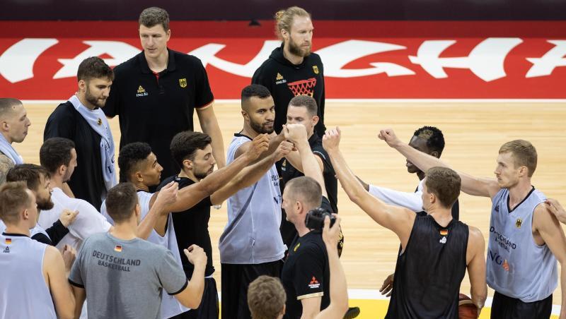 Die deutschen Basketballer wollen ihre Olympia-Chance wahren. Die deutschen Basketballer wollen ihre Olympia-Chance wahren.