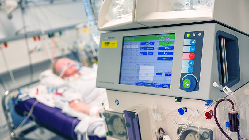 Ein beatmeter Patient in Großhadern.