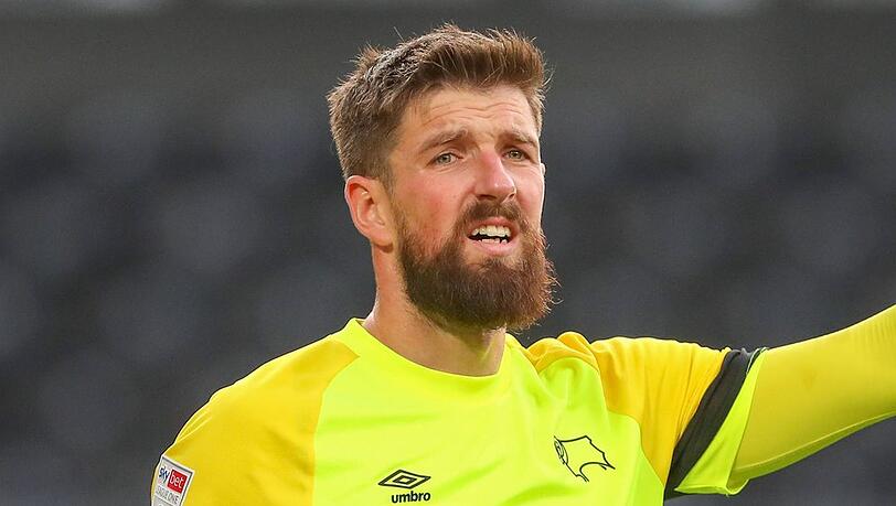 Joshua Vickers steht für Derby County im Tor. Am 1. Juni hatte er seine Laura geheiratet. Nun ist die junge Frau gestorben.