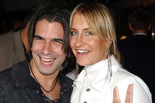 Auch diese zwei Hübschen verkauften ihre Hochzeit an einen Fernsehsender. Und etwas später eine Doku-Soap über ihr Alltagsleben. "Sarah & Marc Crazy in Love" hieß das Ganze.