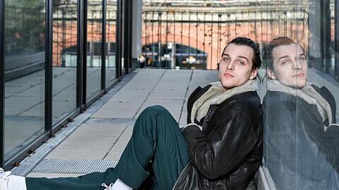 Jonas Dassler wird auf der Berlinale als europäisches Nachwuchstalent ausgezeichnet.