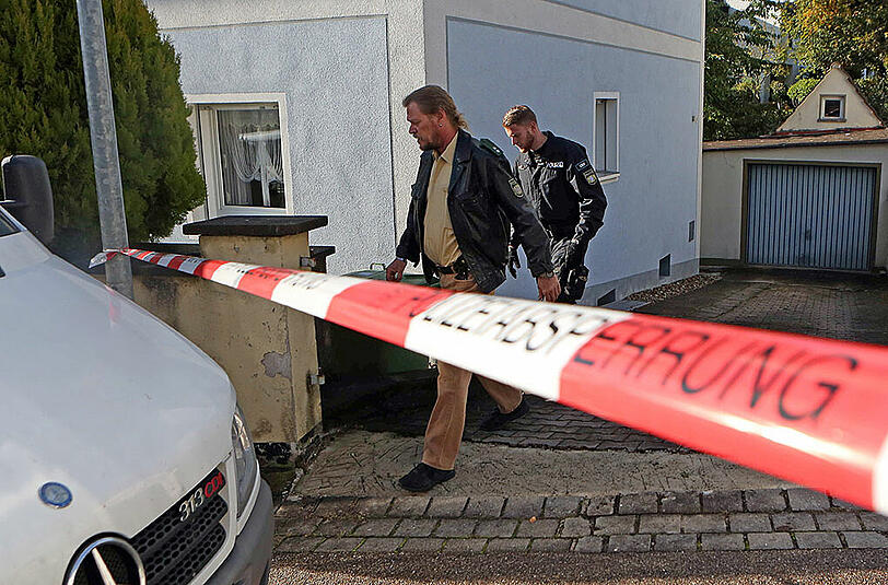 Die ersten Bilder vom Tatort.