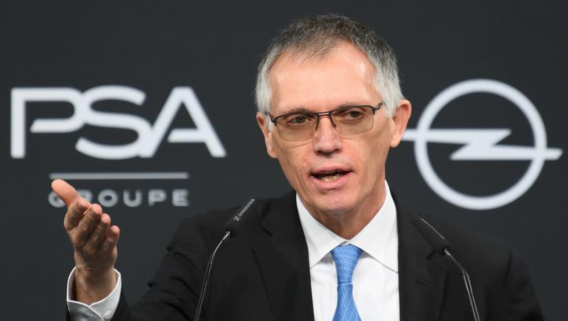 PSA-Konzernchef Carlos Tavares spricht während einer Pressekonferenz im Opel Design Center in Rüsselsheim (Hessen). PSA-Konzernchef Carlos Tavares spricht während einer Pressekonferenz im Opel Design Center in Rüsselsheim (Hessen).