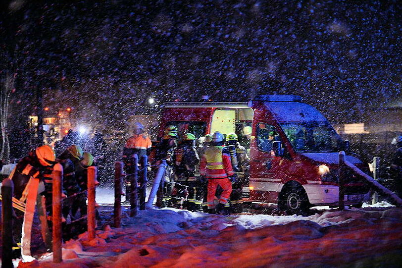 Wohnhausbrand in Unterwössen: Die Bilder vom Einsatz
