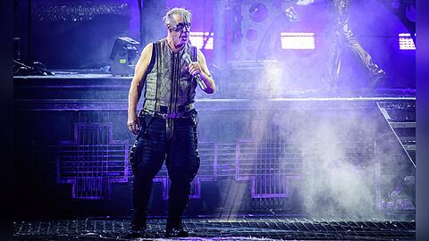 Till Lindemann während eines Rammstein-Konzerts Anfang Juni 2023 in Dänemark.