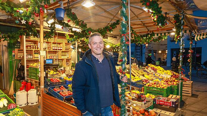 Marco Stohr ist Sprecher der Interessensgemeinschaft Viktualienmarkt. Er befürchtet, dass ein Aufpreis auf Einwegbecher den Händlern schadet.