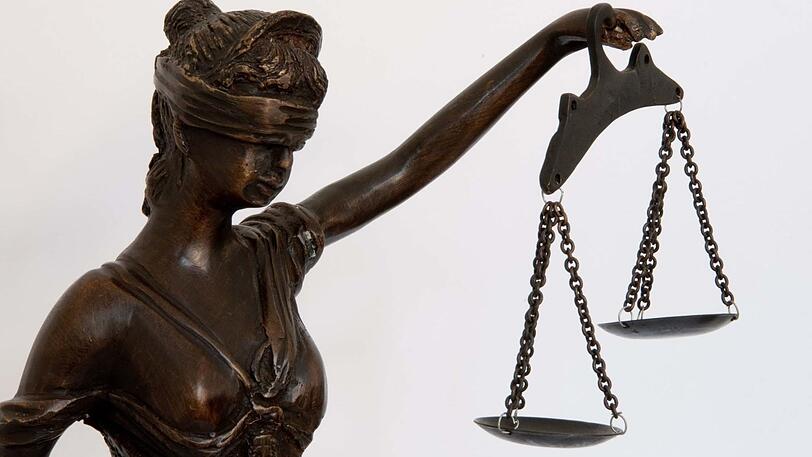 Am Landgericht Landshut ist am Dienstag ein 42-jähriger Inder wegen Vergewaltigung zu dreieinhalb Jahren Haft verurteilt worden.