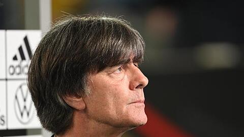 Blickt der EM optimistisch entgegen: Bundestrainer Joachim Löw.