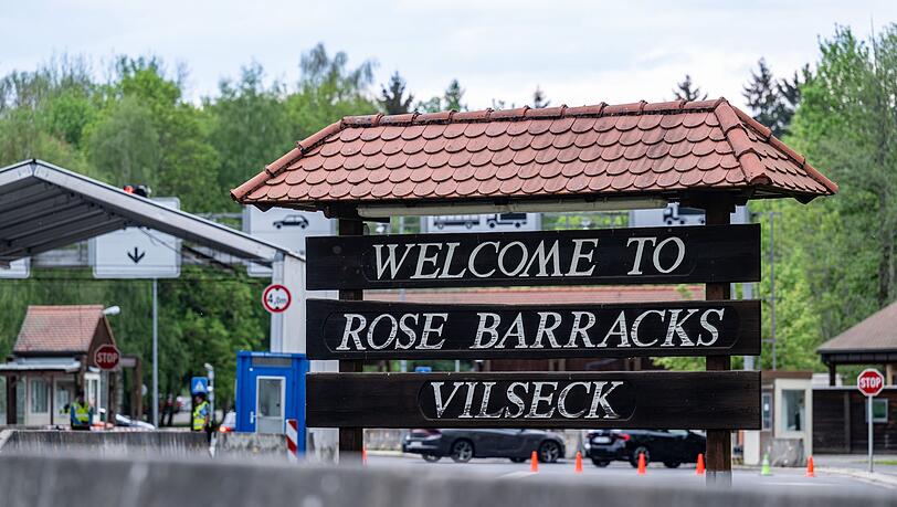 "Welcome to Rose Barracks Vilseck", steht am Eingang zum US-Standort in der Oberpfalz. Das US-Verteidigungsministerium hatte angek&uuml;ndigt, rund 5.000 der etwa 39.000 in Deutschland stationierten US-Soldaten abzuziehen.
