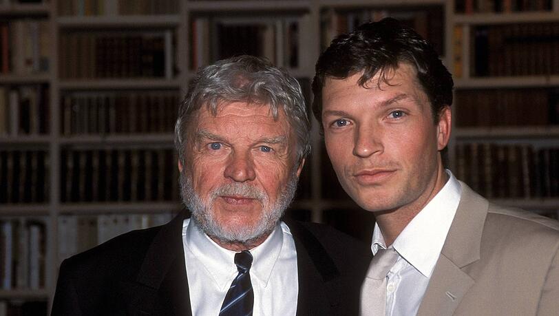 Hardy Krüger (l.) legte seinem Sohn Hardy Krüger Jr. das Schauspieltalent in die Wiege. Hardy Krüger (l.) legte seinem Sohn Hardy Krüger Jr. das Schauspieltalent in die Wiege.