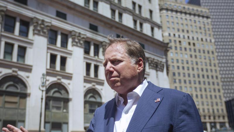 Der New Yorker Staatsanwalt Geoffrey Berman tritt nun doch zurück.