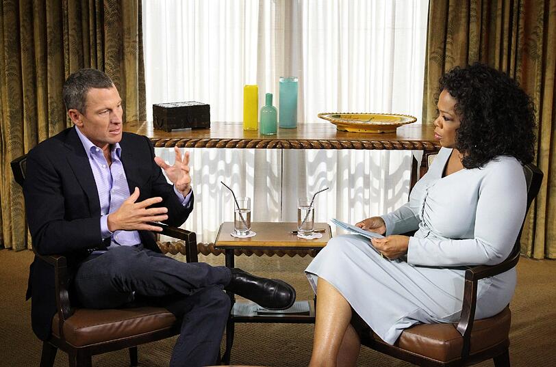 17. Januar 2013 Der frühere Radprofi Lance Armstrong gibt in einem Interview jahrelanges Doping zu. Auch seine inzwischen aberkannten Tour-de-France-Siege habe er gedopt errungen.