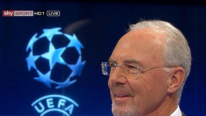 Franz Beckenbauer trägt neuerdings Bart. Franz Beckenbauer trägt neuerdings Bart.