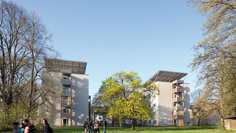 Das Qualitätssiegel „Nachhaltiger Wohnungsbau“ gab es für die Plus-Energie-Häuser der GWG an der Krüner Straße. Das Qualitätssiegel „Nachhaltiger Wohnungsbau“ gab es für die Plus-Energie-Häuser der GWG an der Krüner Straße.