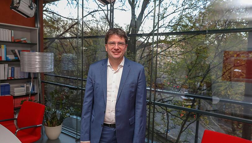 "30 Tage Präventivhaft - das ist zu hart", sagt Florian von Brunn im AZ-Interview.