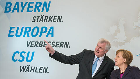 Seehofer hält Merkels Kurs für falsch. (Archivbild)