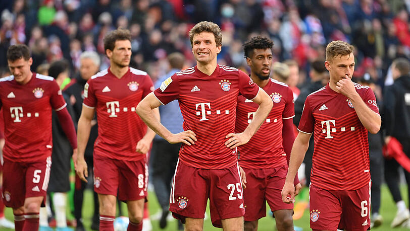 Für Thomas Müller und Joshua Kimmich war der Sieg gegen den FC Augsburg ein ganz besonderer.