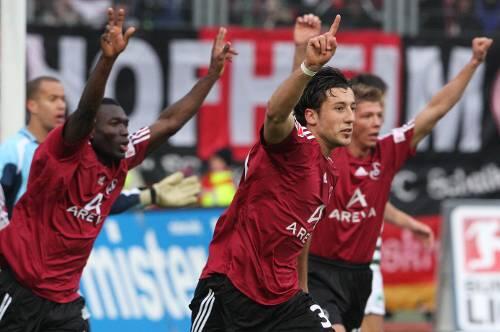 Wollen im Februar jubeln: Isaac Boakye, Dominic Maroh, Mike Frantz (von links).