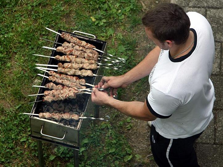 Bei mariniertem Fleisch aus dem Laden ist Vorsicht zu genießen