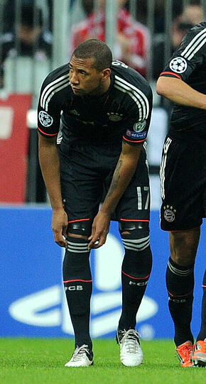 JEROME BOATENG: Note 3. Fiel noch nicht mal mit herzhaftem Kopfballeinsatz auf. Kurzarbeiter.