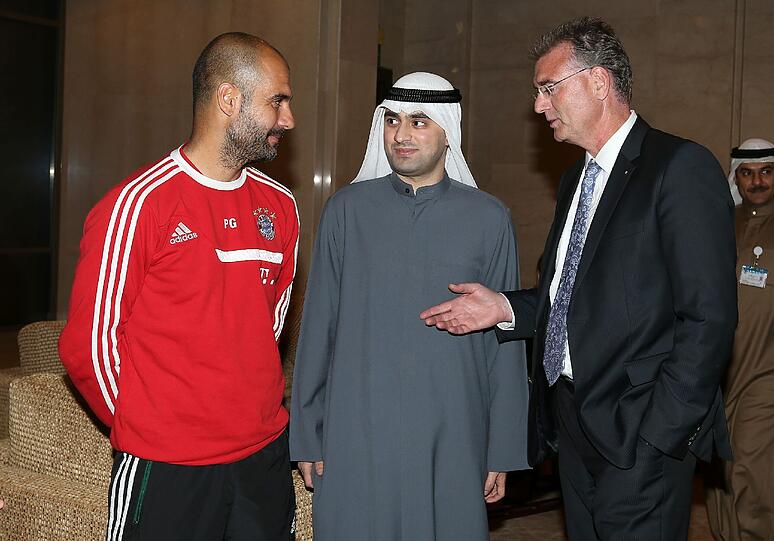 Der Empfang der Bayern-Stars in Kuwait.